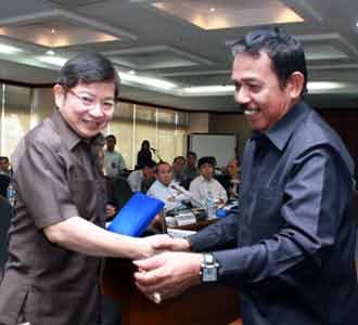 Menpera Terima Sejumlah Kepala Daerah