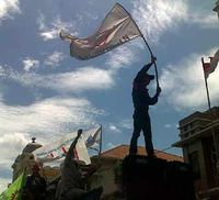 Buruh Demo Gubernur Jatim