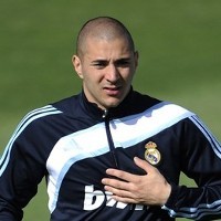 Benzema Tak Terpikir untuk Pergi