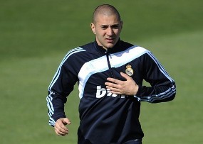 Benzema Tak Terpikir untuk Pergi