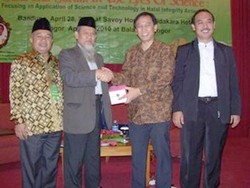 MUI Gelar Seminar Halal & Haram in the Eyes of Science