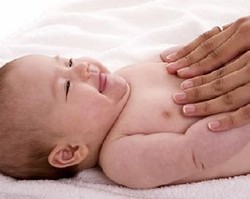 Pijatan Lembut Bayi Untuk Kesehatan 