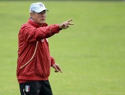 Lippi Bidik Rekor Pozzo di Azzurri