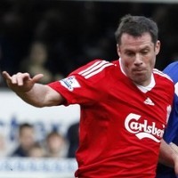 Carra Ingin Pensiun di Liverpool 