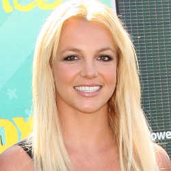 Ingin Main di Glee, Britney Spears Ditolak 