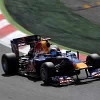 Webber Start Terdepan, Diikuti Vettel
