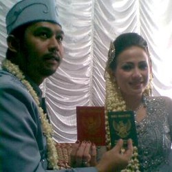 Bedu Dijauhi Istrinya Yang Sedang Hamil