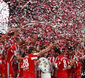 Bayern Munich Berpesta