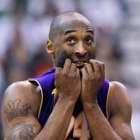 Kobe 35 Poin, Lakers Unggul 3-0