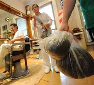 Rambut untuk Atasi Tumpahan Minyak