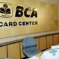 Menanyakan Kartu BCA dan Asuransi Commonwealth di Palembang 