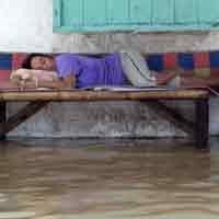 Korban Banjir Mulai Diserang Penyakit Gatal