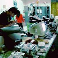 Juara Robot Regional, Unikom Incar Gelar Nasional 