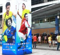 Kesibukan di Putra Stadium