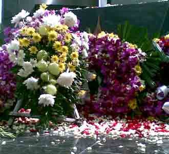 Tabur Bunga 12 Tahun Tragedi Trisakti