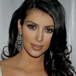 Kim Kardashian Siap Jadi Istri Lagi