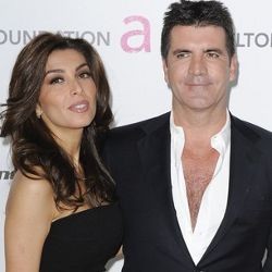 Simon Cowell Habiskan Rp 1,3 M Demi Terlihat Muda