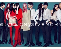 Kampanye Givenchy Menggunakan Model Transgender