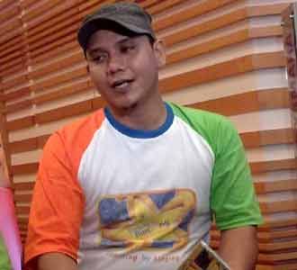 Fadly Padi Bikin Lagu Anak