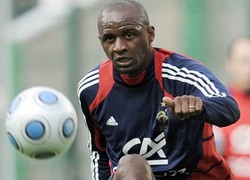 Domenech Tak Bawa Vieira