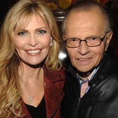 Larry King Batal Ceraikan Istri Ketujuh