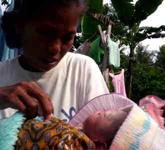 Aneh, Suryati Melahirkan Tanpa Hamil