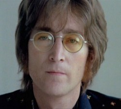 Kaset Rekaman Pernyataan Kontroversi John Lennon Dilelang