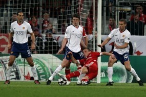 Olic:  Gabung ke Bayern, Vidic? 