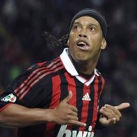 Tutup Musim, Milan Gasak Juve 3-0