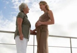 Wanita Hamil Lebih Percaya Nasihat Ibu Daripada Dokter