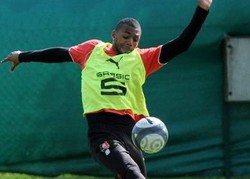 Domenech Coret Enam Pemain