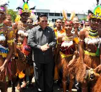 Menko Kesra Kunjungi Papua