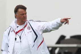 Van Gaal Tetap Bertahan di Bayern 