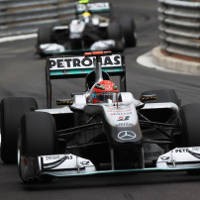 Schumi Dapat Penalti 20 Detik