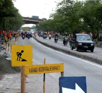 Jalan Ditinggikan, Pluit-Priok Merayap