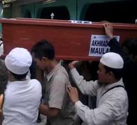 Jenazah Maulana Tiba di Pamulang