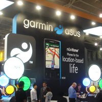 Ponsel Navigasi Garmin-Asus Mendarat 