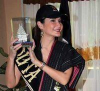 Tamara & Rumah Adat Timor Leste