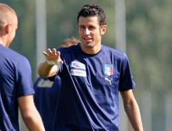 Lippi Tinggalkan Grosso