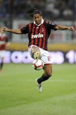 Ronaldinho Tak Akan Dilepas