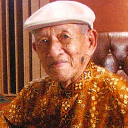 Gesang Masih Ingin Menyanyi di Saat Sakit