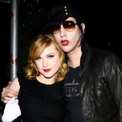 Marilyn Manson-Evan Rachel Kompak Jadi Pembunuh