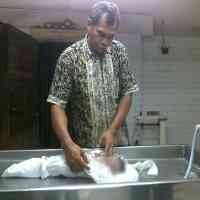 Nyapu Jalan, Pasukan Kuning Malah Temukan Mayat Bayi