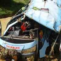 Sopir dan Bus Manis Masih Layak Jalan