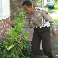 Kantor Polisi pun Diancam Bom