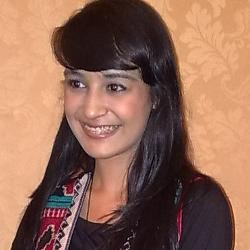 Keluarga Shireen Sungkar Ragu Punya Saudara Teroris