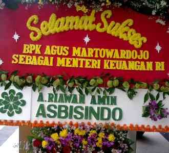 Karangan Bunga Untuk Agus Martowardojo