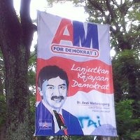 Puluhan Spanduk AM di Jalan Siliwangi Dirusak