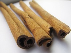 Kayu Manis, si Manis Pengontrol Gula Darah