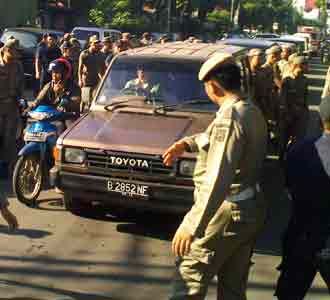 Eksekusi Lahan di Kemang Raya Eksekusi Lahan di Kemang Raya